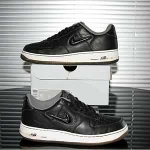 NIKE AIR FORCE 1 LOW BLACK JEWEL sz 10 488298-016 AF One 1 Low 2012 Leather LE